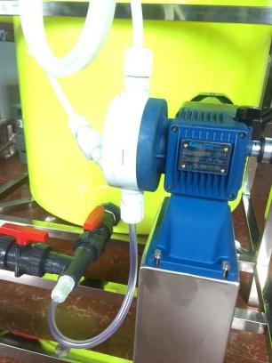 單桶單泵加藥設備