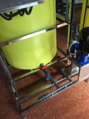 室外防雨加藥設備