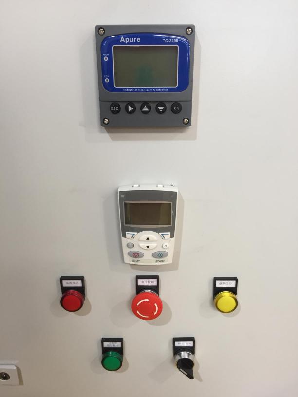 單桶單泵加藥設備